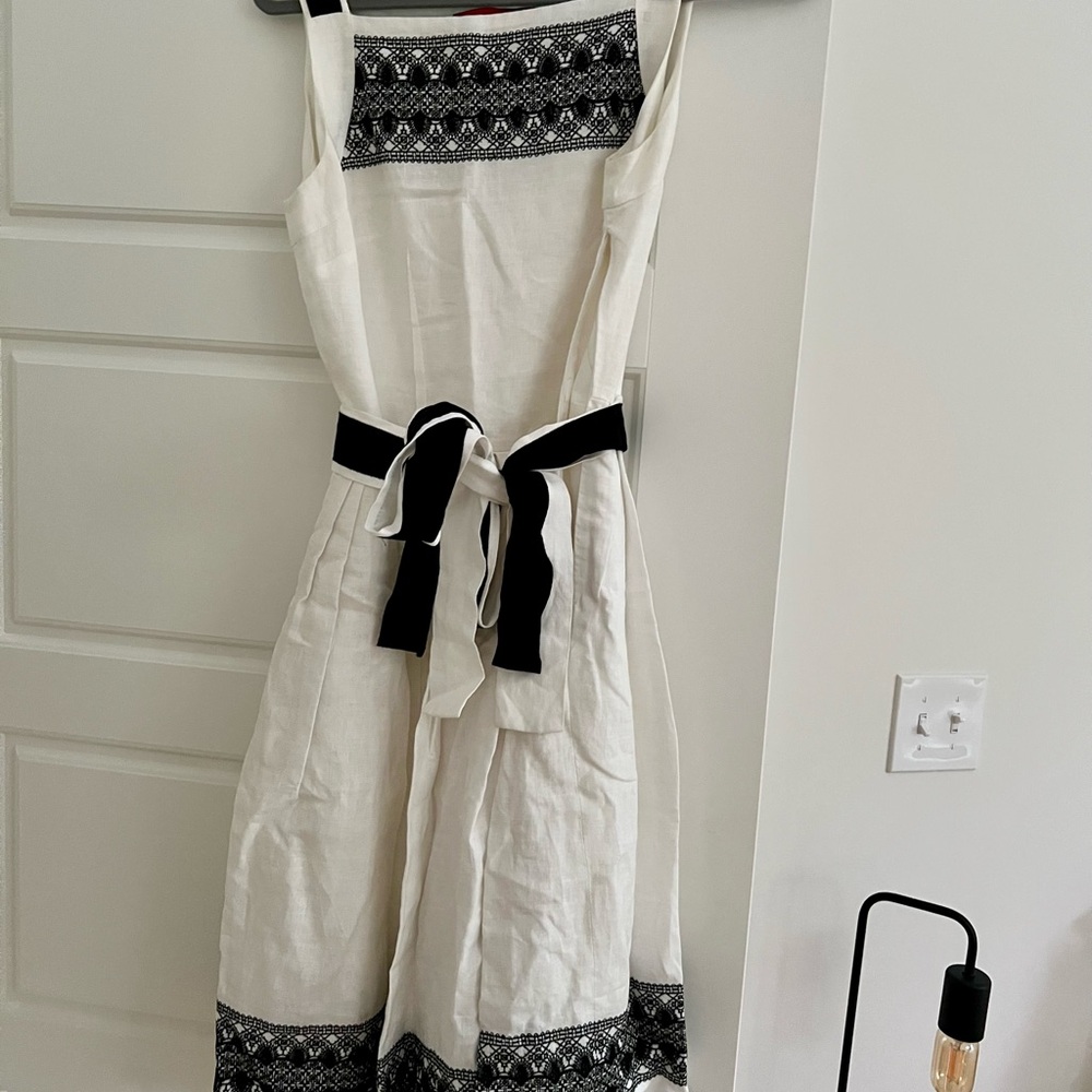 Carolina Herrera White Linen Midi Dress with Navy Embroidery and Waist Tie